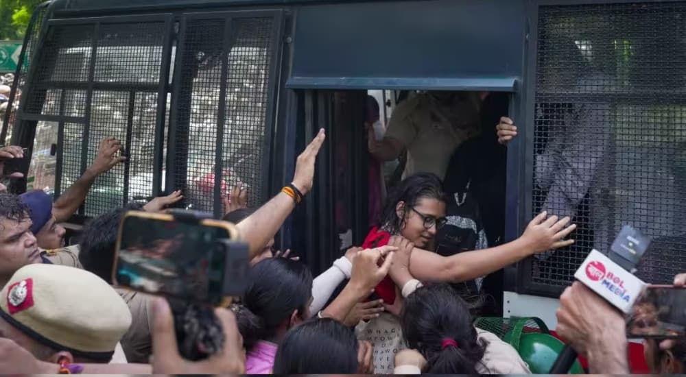 Protests in India demanding CEC's resignation, over 700 detained