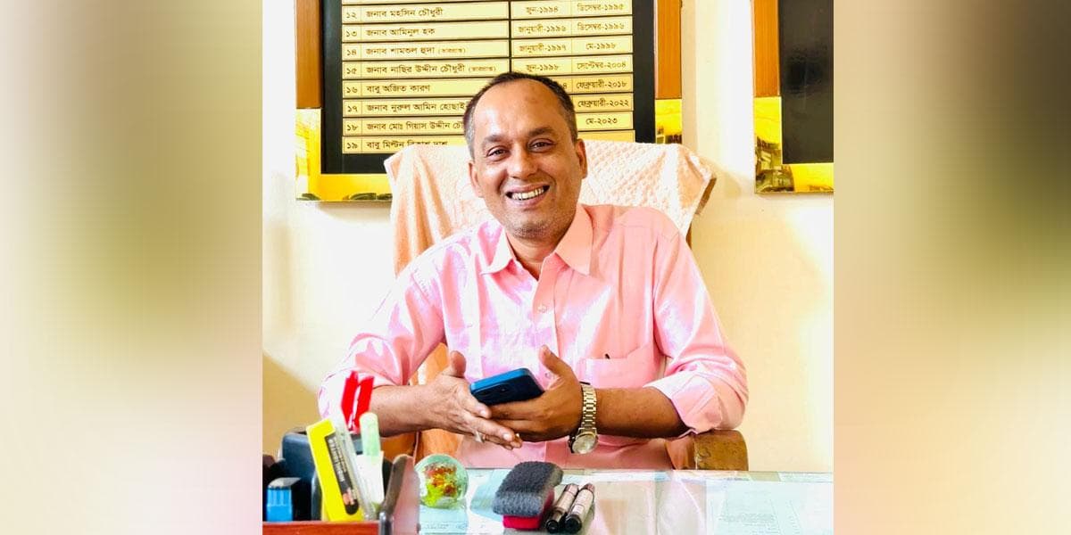Chattogram school headmaster Milton Das alleges harassment over ad-hoc committee