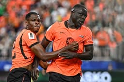 Netherlands 2-0 up at half-time relying on Brobbey double