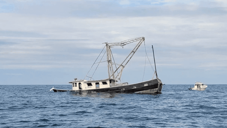 Around 250 including Bangladeshis missing after boat capsizes in Andaman Sea