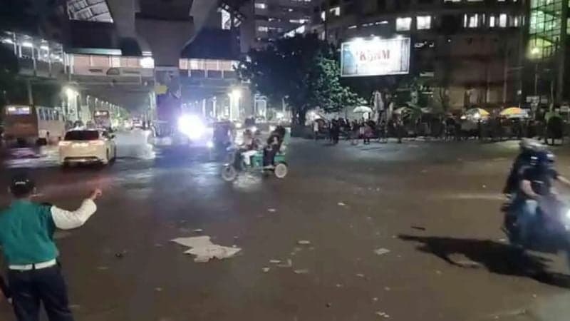 Traffic resumes at Shahbagh after 33-hour blockade