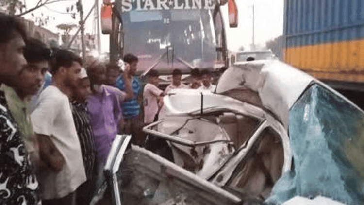 4 killed in Cumilla road crash