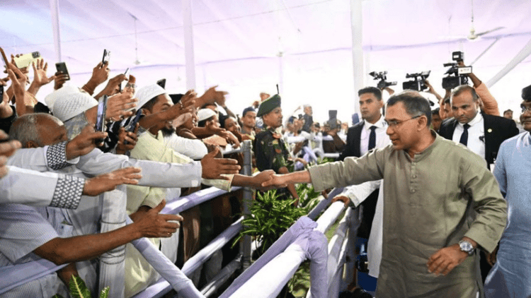 PM exchanges greetings with devotees at National Eidgah