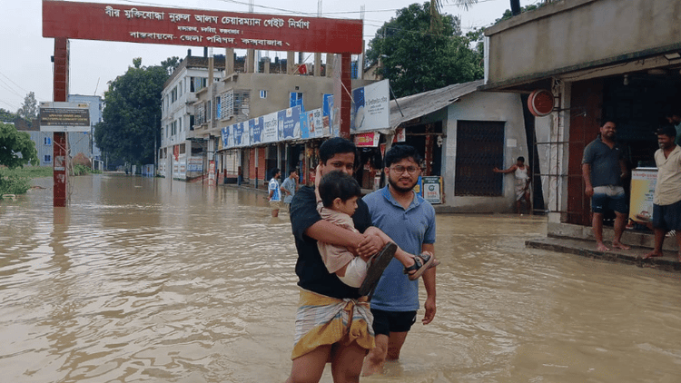 500,000 people trapped in Chakaria-Pekua and Matamuhuri