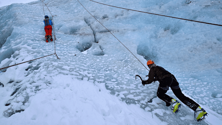 Snowslide kills 11 climbers in Caucasus, 6 still missing