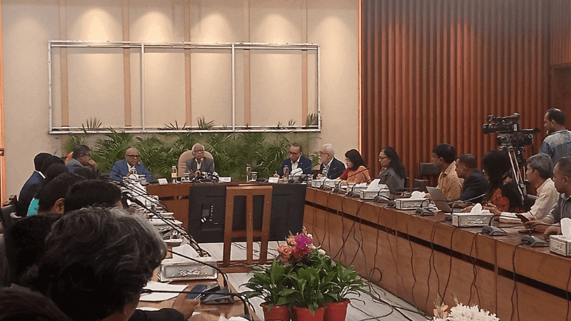 Creating new airline in place of Biman recommended