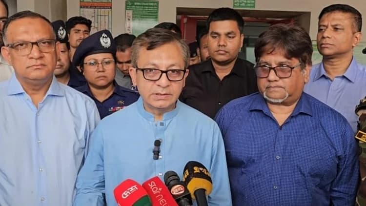 No scope to hike bus fares, essentials over fuel price rise: Commerce Minister