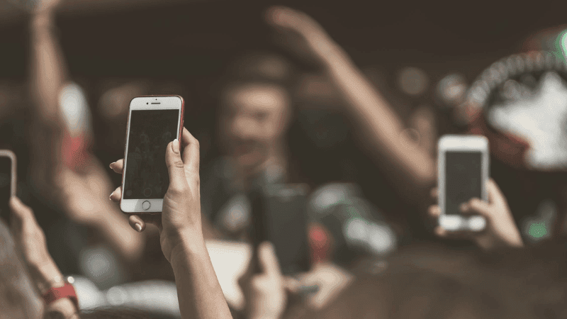 Chattogram leads in smartphone use, Dhaka ahead in internet usage: BBS Survey