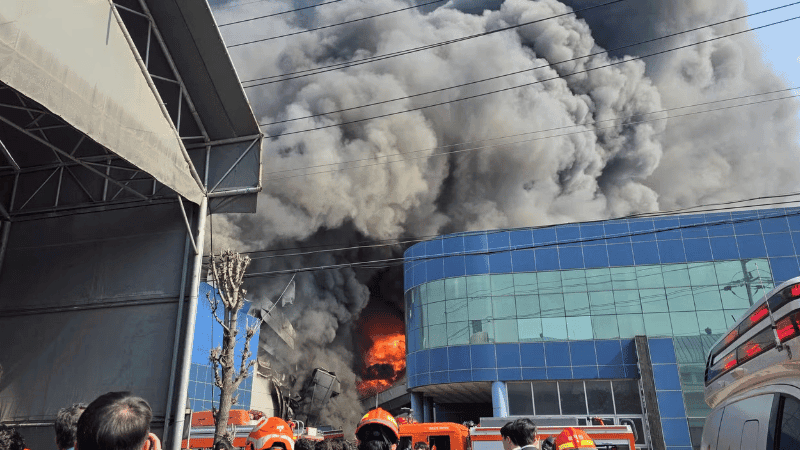 Fire at South Korean car factory, 11 dead