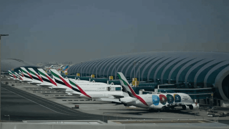 Dubai resumes flights in limited scale