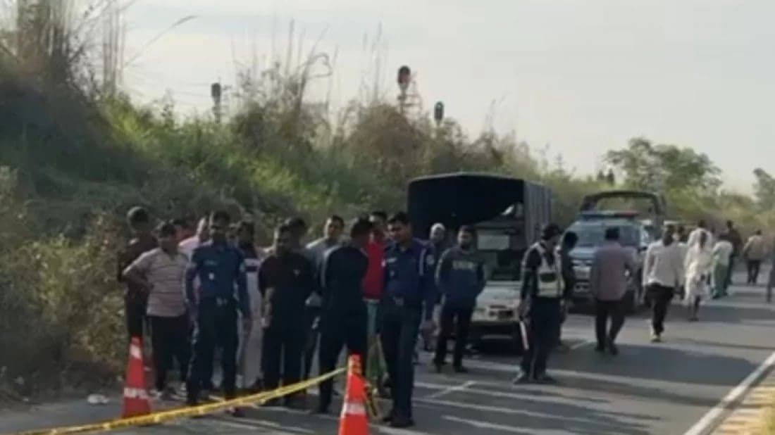 Bullet-riddled body of woman recovered from beside Dhaka-Mawa expressway