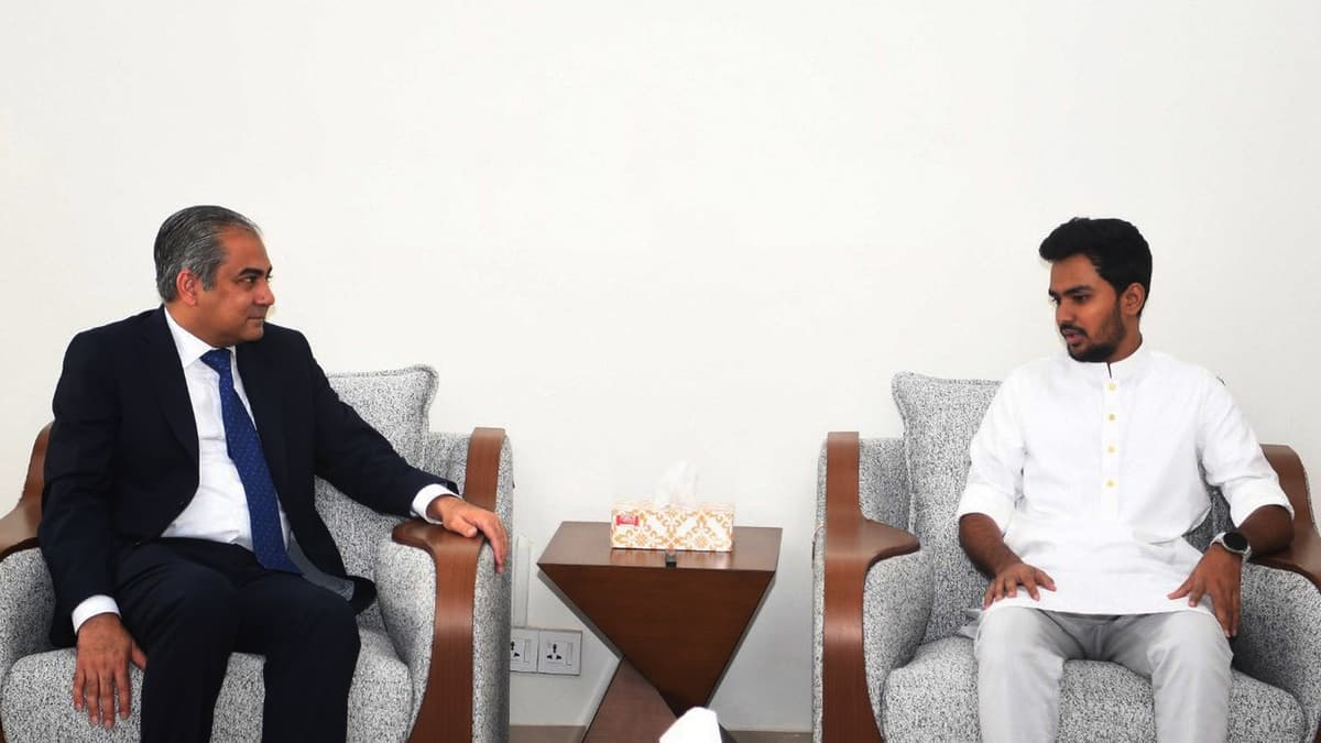 ACC President Mohsin Raza Naqvi meets Sports Adviser