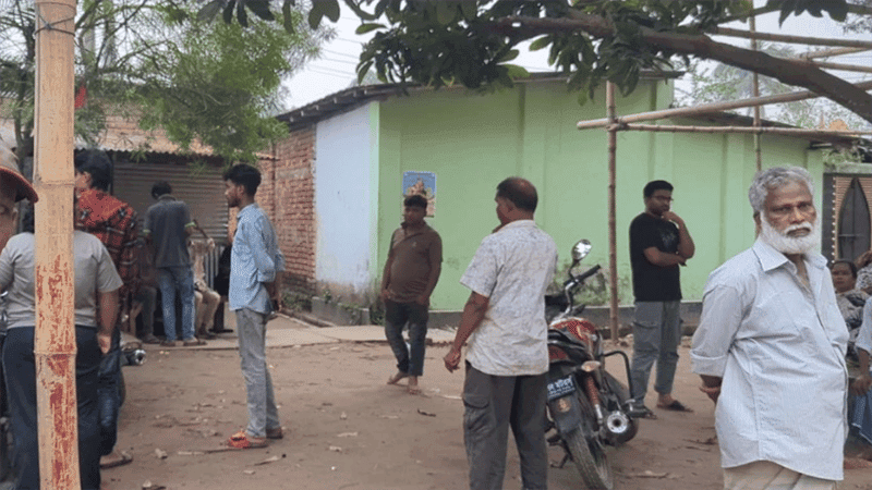 Couple killed in late-night house fire in Dinajpur