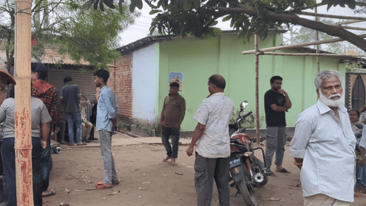 Couple killed in late-night house fire in Dinajpur