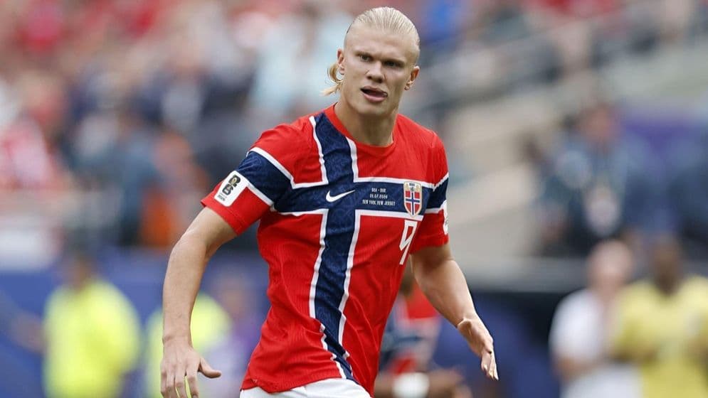 Born in England, heart in Norway: Haaland on the stage to make history today
