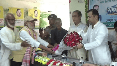 Journalists should maintain neutrality, avoid political bias: State Minister