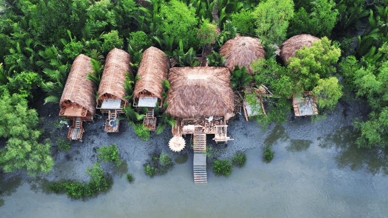 2 tourists, resort owner rescued after abducting from Sundarbans