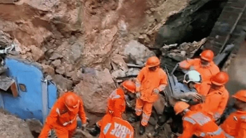 Six killed in landslide in Mumbai, India