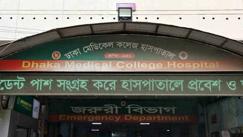 Businessman killed in motorcycle accident on Hanif Flyover