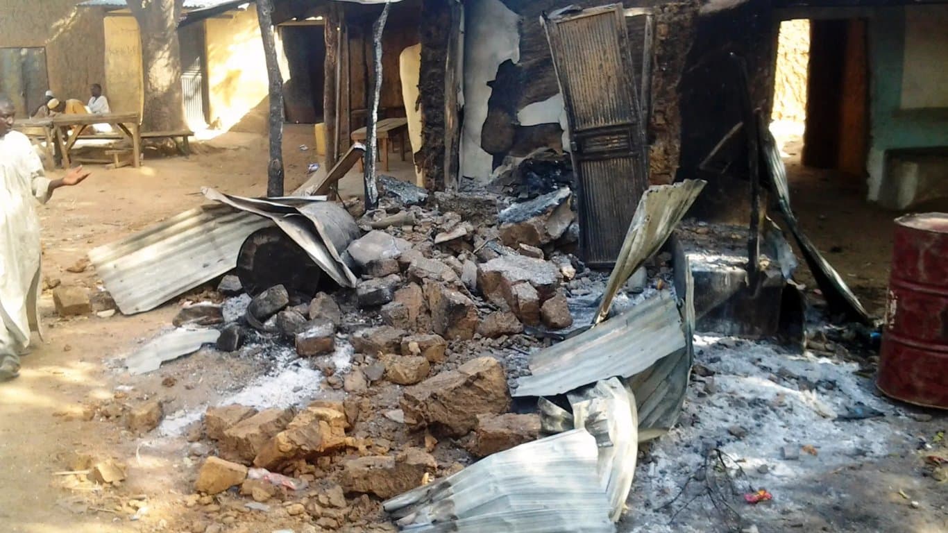 At least 200 killed in clash between jihadist groups in Nigeria