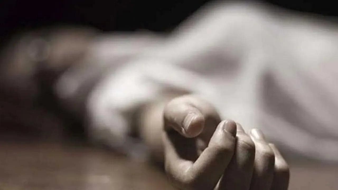Teenage madrasa student killed in bus-CNG collision on way to Jaflong