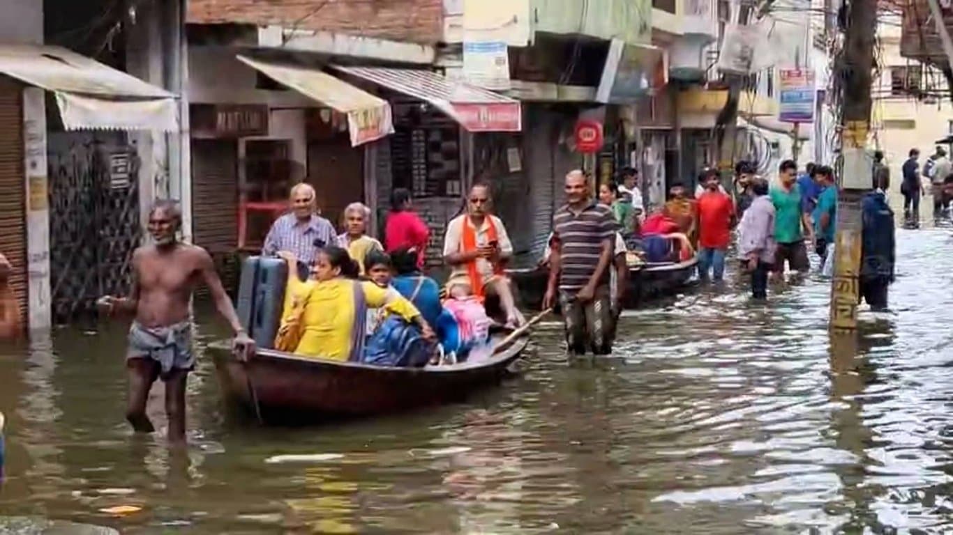 56 killed in 60 hours of continuous rain in India's Uttar Pradesh