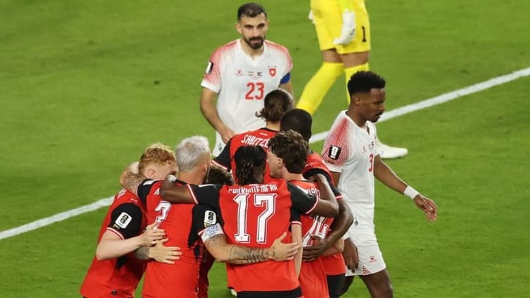 Austria 2-1 up after Jordan defensive error