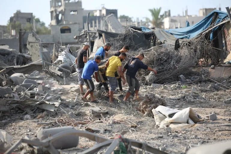 Israeli airstrikes kill 60,249 in Gaza, 159 die from starvation