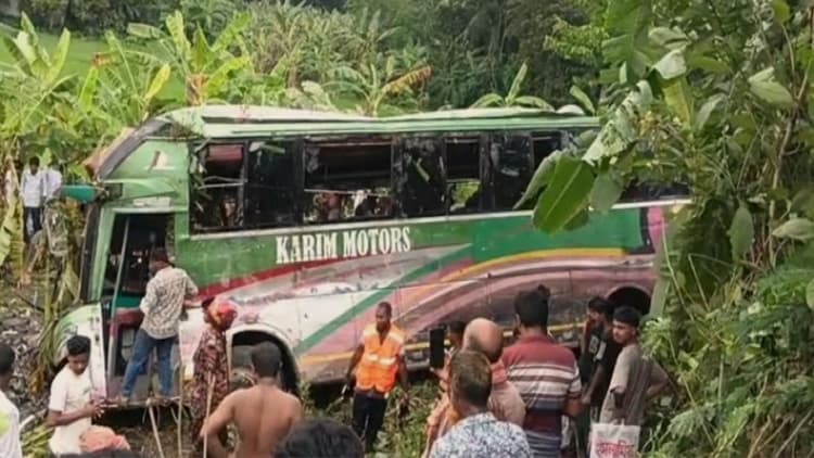 Passenger bus falls into ditch in Gopalganj, 3 killed