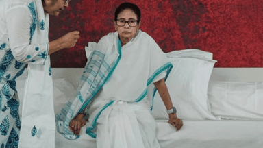 Mamata holds closed-door meeting amid party rebellion