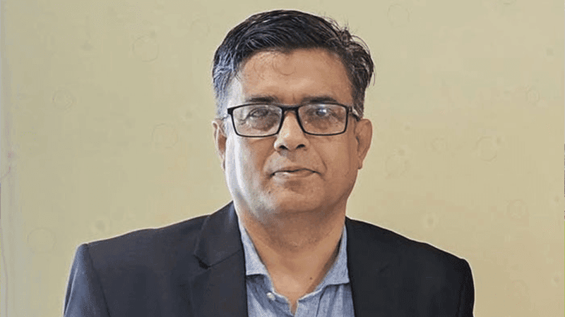 None of interim advisers leaving country: Press Secretary