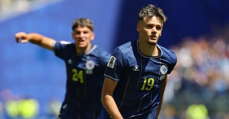 Bosnia dominate Qatar with 3-1 victory