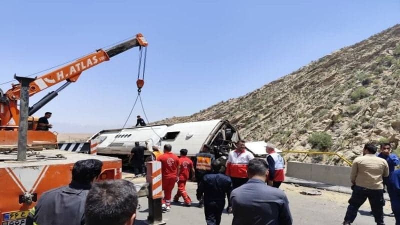 Bus crash in Iran kills 21