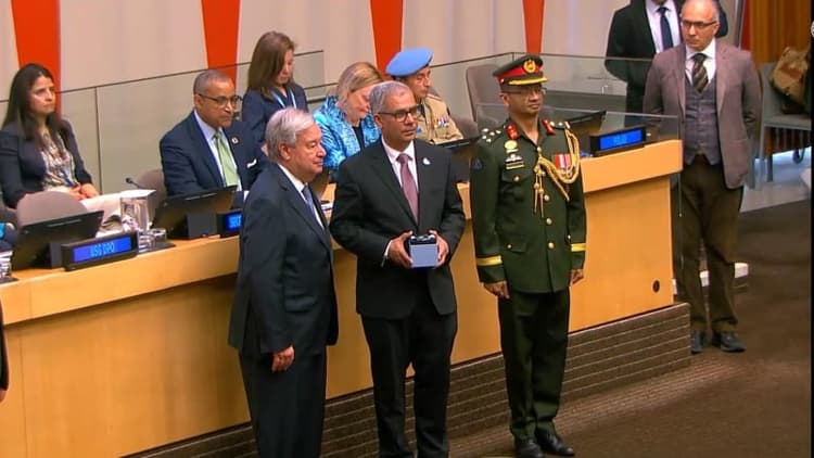 Six Bangladeshi peacekeepers posthumously awarded UN’s Dag Hammarskjöld Medal