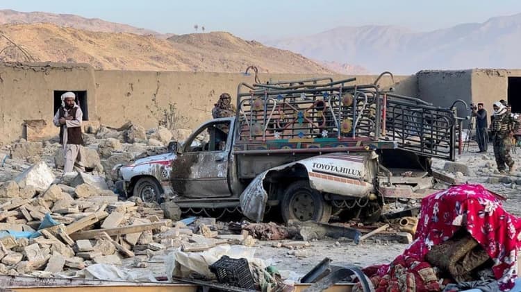 Pakistan airstrikes in Afghanistan kill 35 civilians, claims Taliban