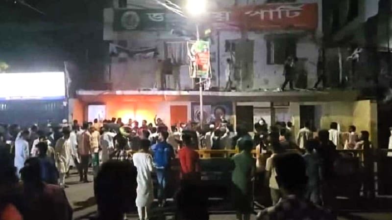 JaPa central office attacked again in Kakrail