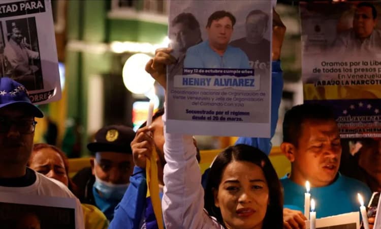 Venezuela begins releasing political prisoners