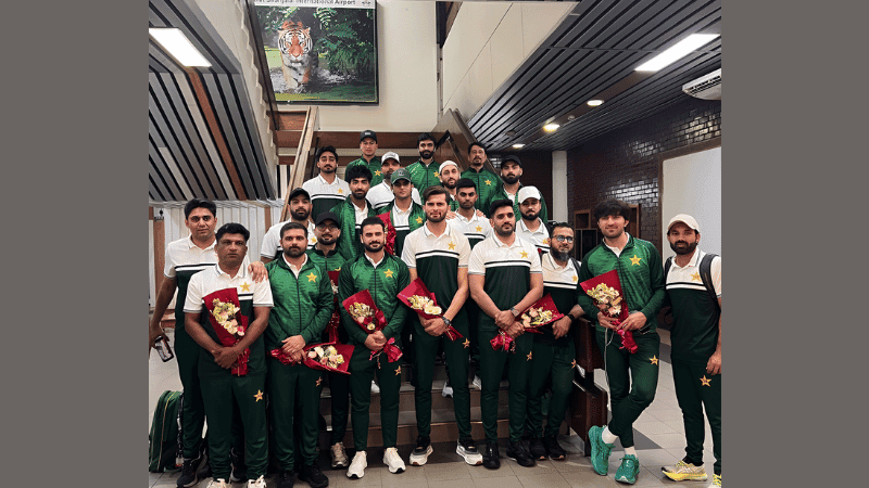 Pakistan team arrives in Dhaka