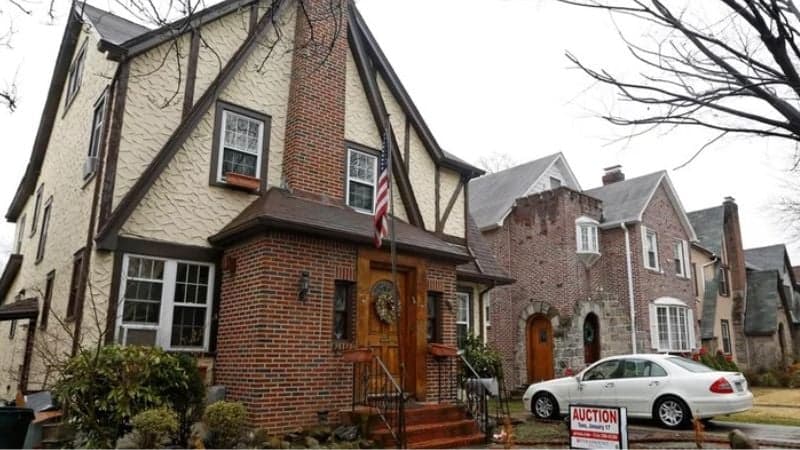 Trump’s childhood home in New York sells for $1.93m