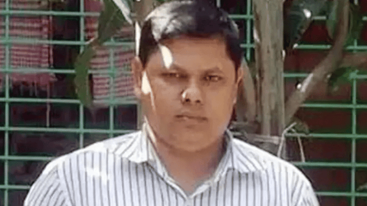 HSC exam held with 2025 question paper, Tag officer relieved of duty