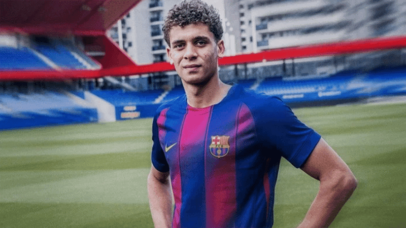 Barcelona tie Egyptian forward Hamza Abdelkarim down until 2030