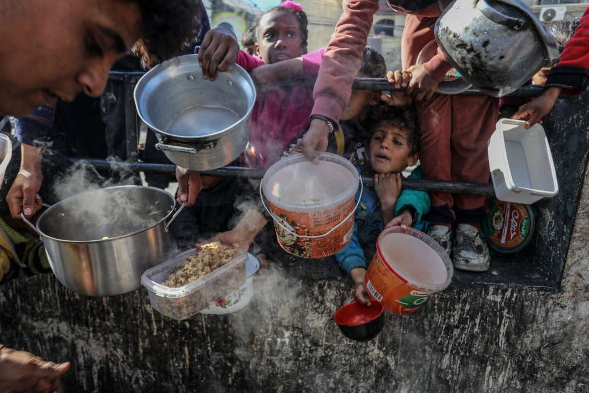 রাফায় ত্রাণ বিতরণ স্থগিত করেছে জাতিসংঘ