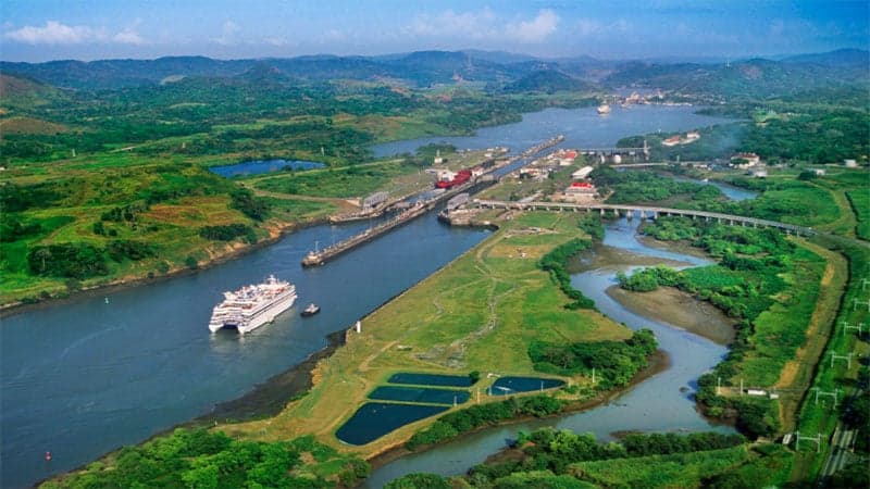 Trump threatens to take back control of Panama Canal