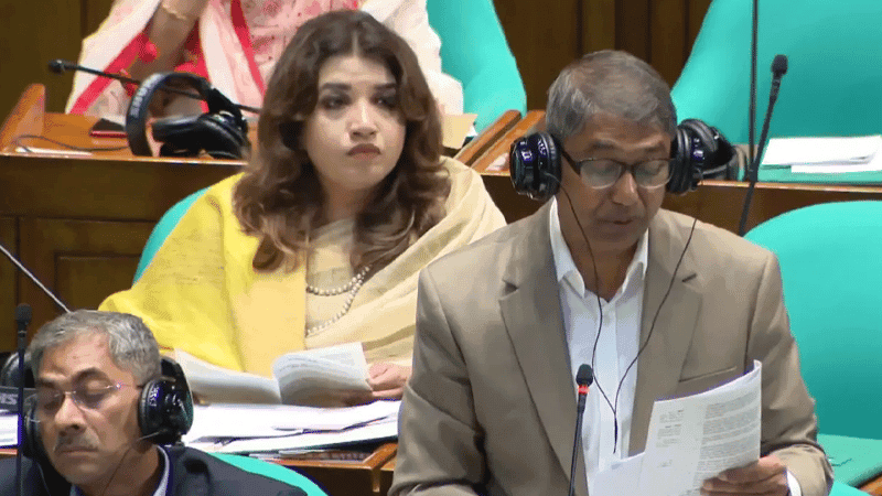 Thousands of 'fake' freedom fighters excluded from red liberation letters, Indian list: Minister