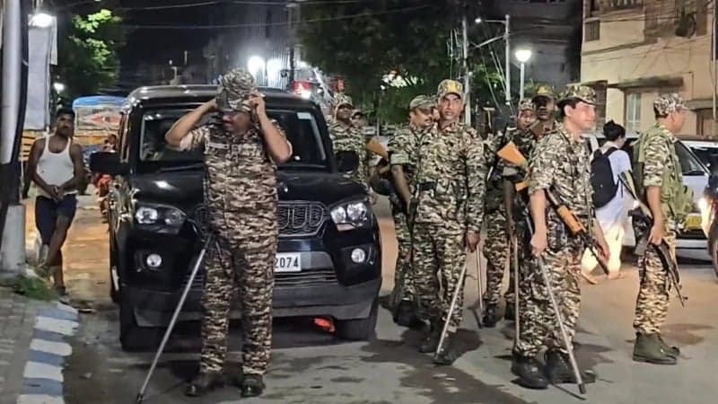Rebels seize Trinamool's central office, tension grips Kolkata