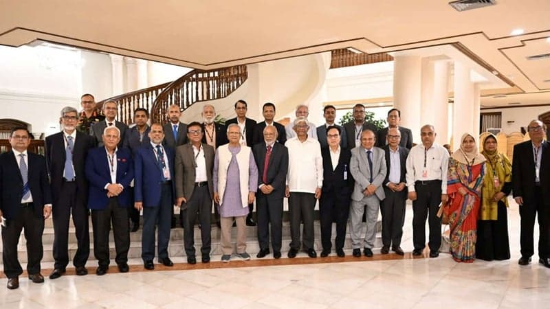 New pay structure to be finalised before deadline