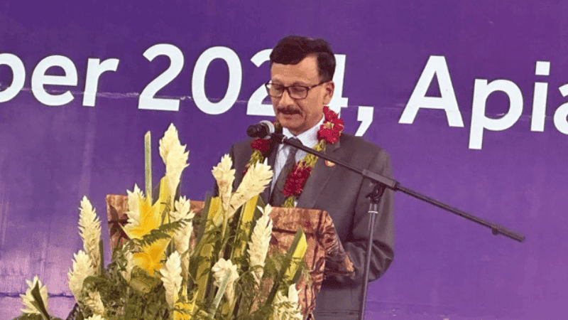 Foreign Adviser highlights role of youth in democratic reforms