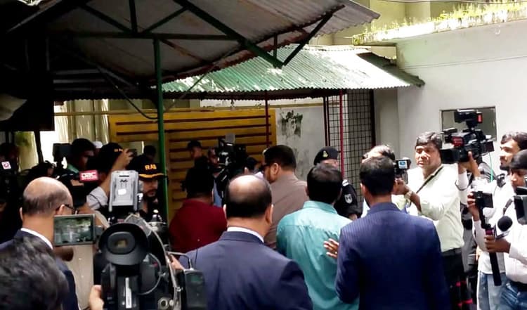 Three ICT judges inspect RAB's Taskforce for Interrogation cell
