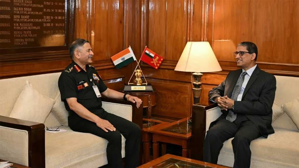 Bangladesh High Commissioner meets Indian Army Chief in Delhi