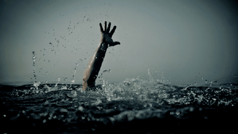Twin daughters of rickshaw puller drown in Sherpur ditch